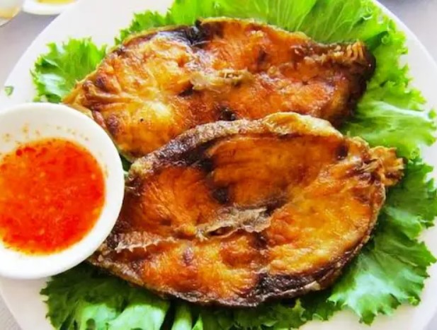 Cá bóp chiên nước mắm