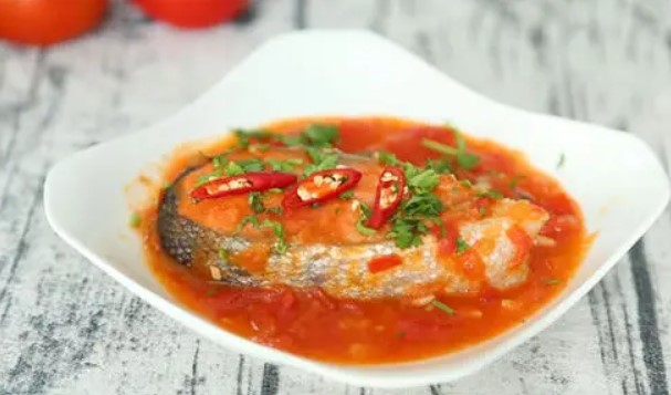 Cá bóp chiên sốt cà