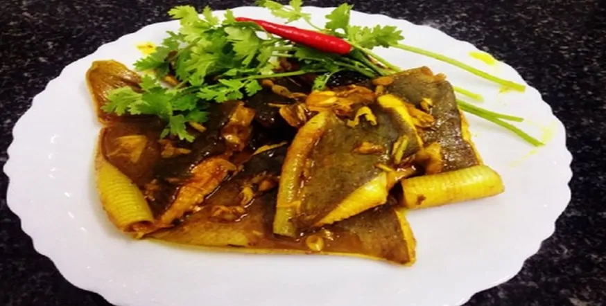 Cá đuối kho nghệ