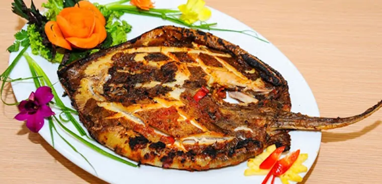 Cá đuối nướng sa tế