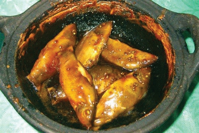 Cá heo nước ngọt kho tộ