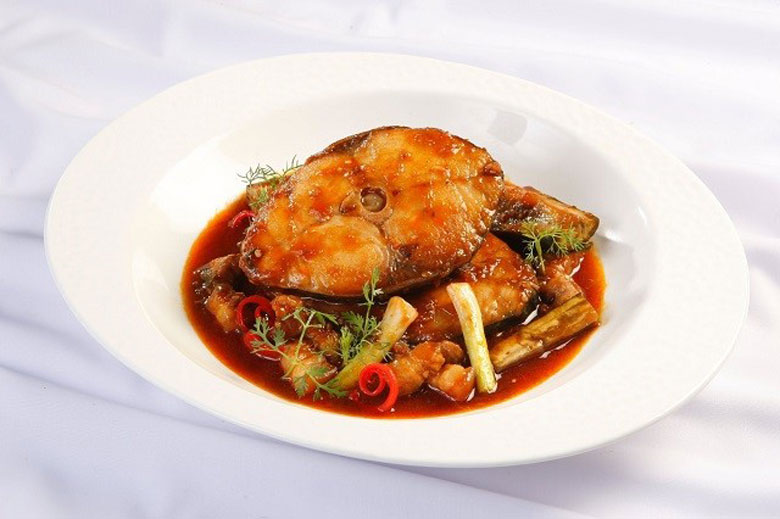 Cá thu kho nước dừa