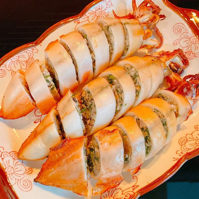 Mực ống nhồi thịt
