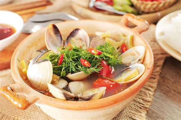 Nghêu nấu canh chưa