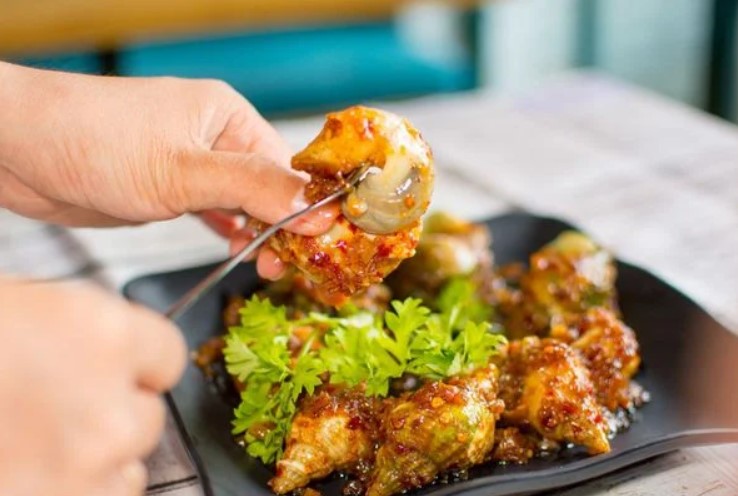 Ốc bulot xào bơ tỏi Ốc bulot xào bơ tỏi