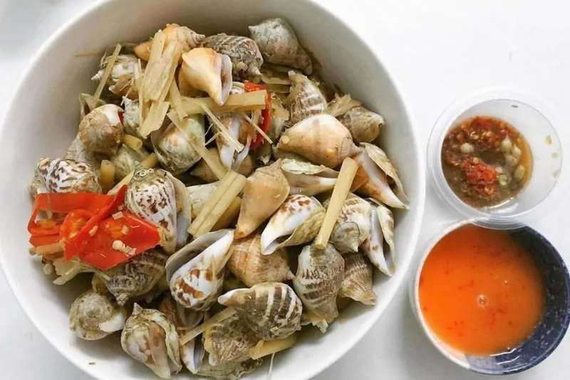 Ốc nhảy hấp sả