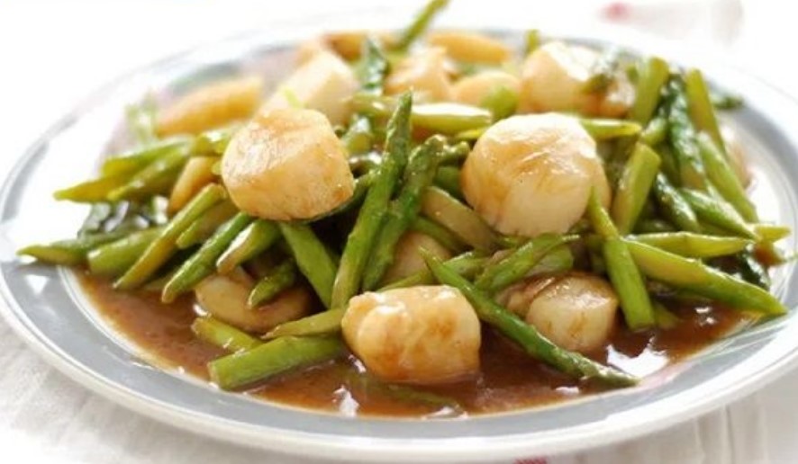 Sò điệp trứng cấp đông xào măng tây Sò điệp trứng cấp đông xào măng tây