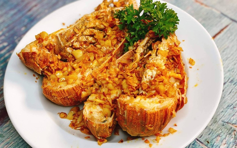 Tôm mũ ni sốt bơ tỏi Tôm mũ ni sốt bơ tỏi
