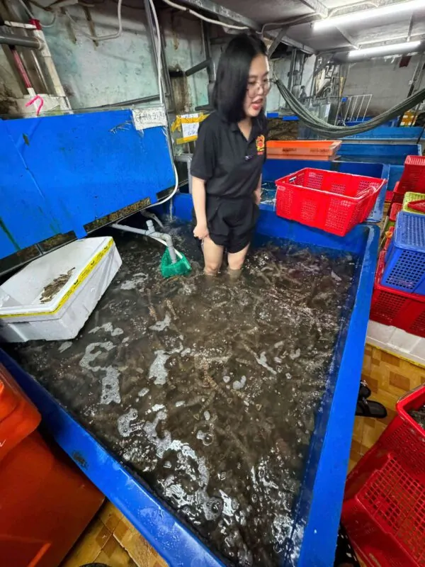 Tôm sú kho tộ – món ngon truyền thống đậm đà hương vị