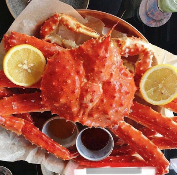 Cua hoàng đế hấp bia Cua hoàng đế hấp bia