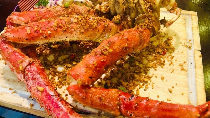 Cua hoàng đế rang me