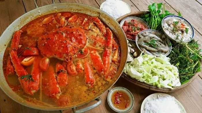Lẩu cua hoàng đế giàu dinh dưỡng