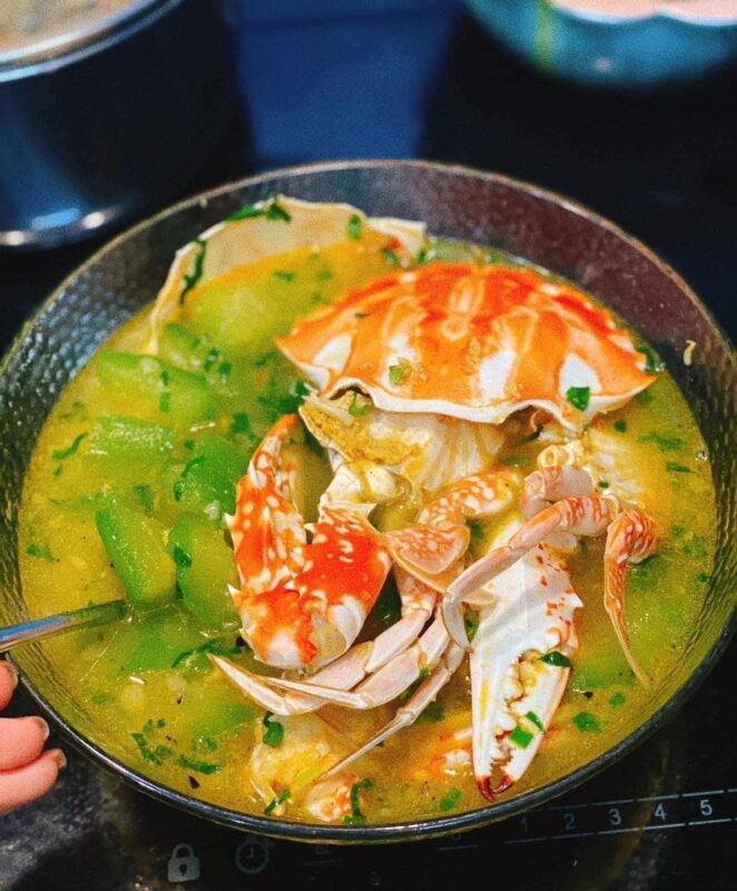 Canh ghẹ nấu bí xanh