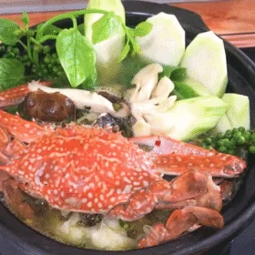 Lẩu ghẹ tiêu xanh