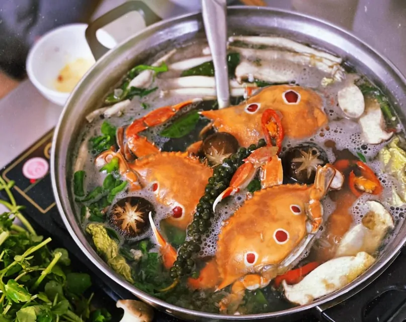Thành phẩm lẩu ghẹ tiêu xanh