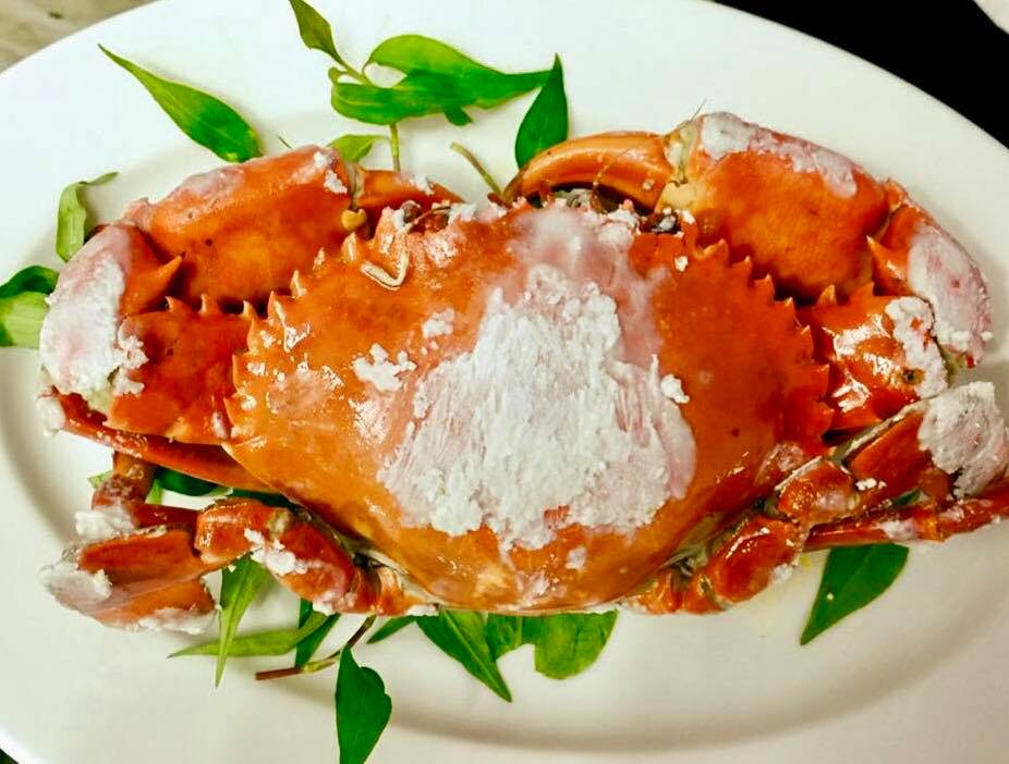 Cua biển đỏ rang muối Cua biển đỏ rang muối