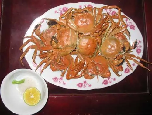 Cua sông hấp bia