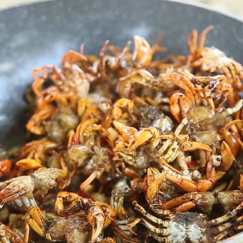 Chiên giòn cua đá Chiên giòn cua đá