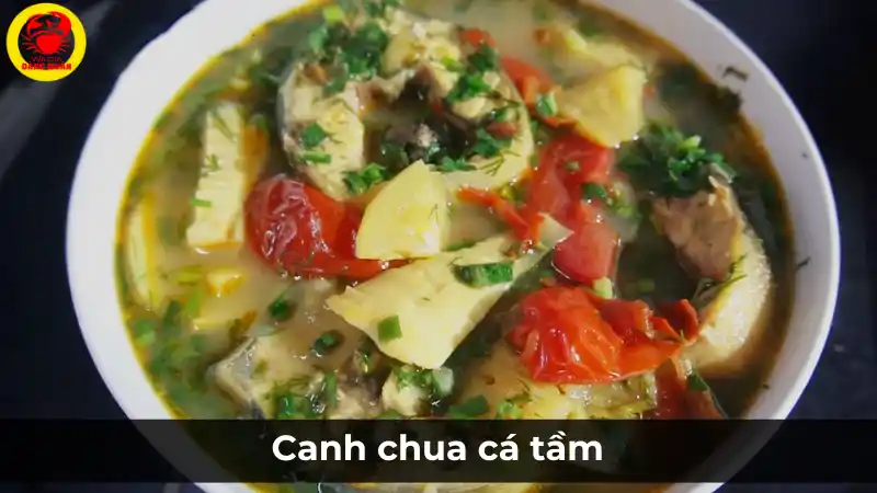 Canh chua cá tầm: Món ngon thanh mát, bổ dưỡng.