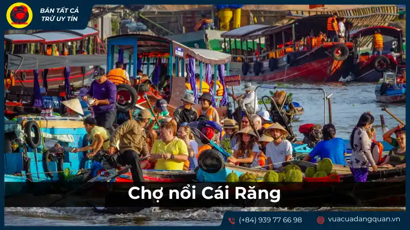 Chợ nổi Cái Răng với hoạt động buôn bán sôi nổi, nhộn nhịp