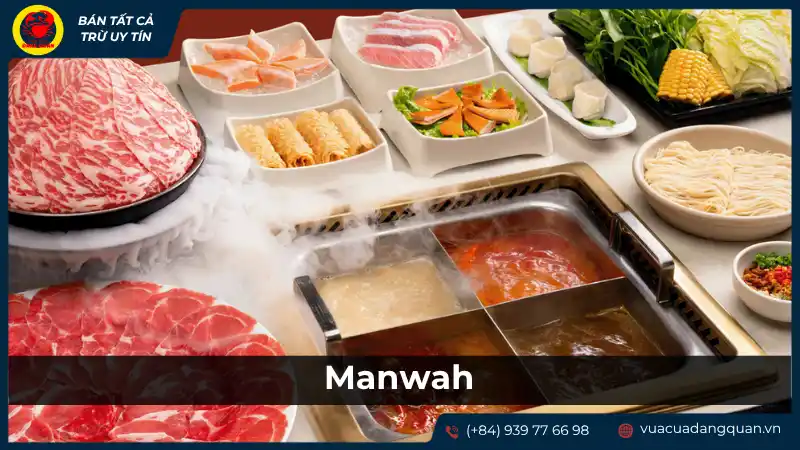 Quầy buffet lẩu nướng với đa dạng các loại thịt và rau tại Manwah