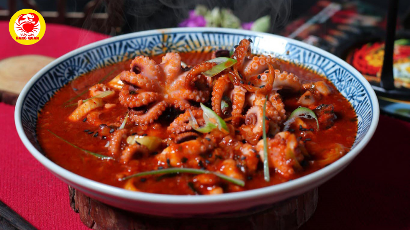 Bạch tuộc xào cay