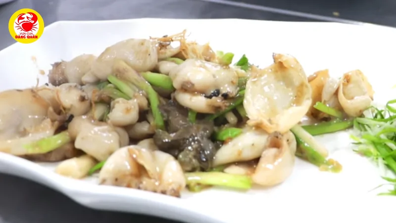 Cách làm bào ngư hấp nước tương (kiểu Hồng Kông)