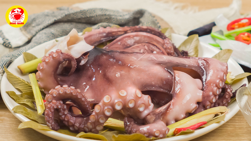 Bạch tuộc hấp gừng sả Bạch tuộc hấp gừng sả