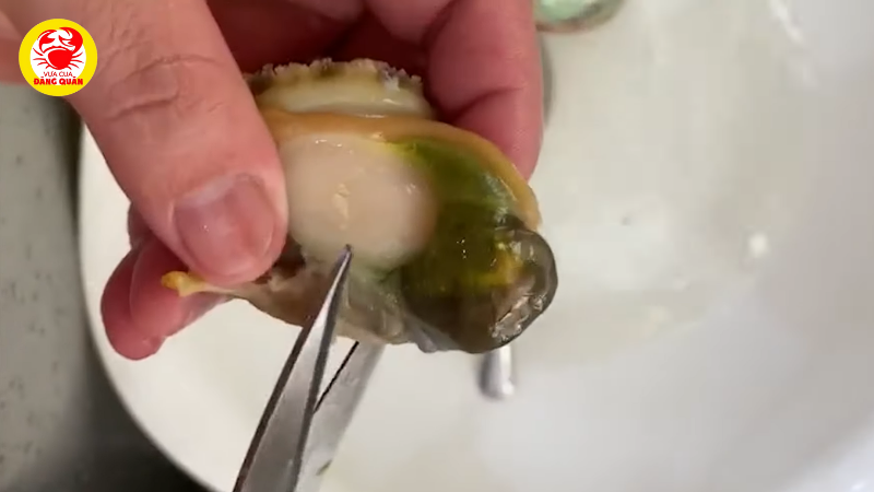 Làm sạch và khử tanh Làm sạch và khử tanh