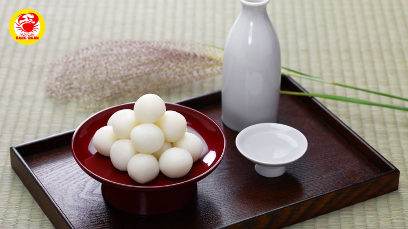 Người Nhật thường làm gì trong đêm Tsukimi?