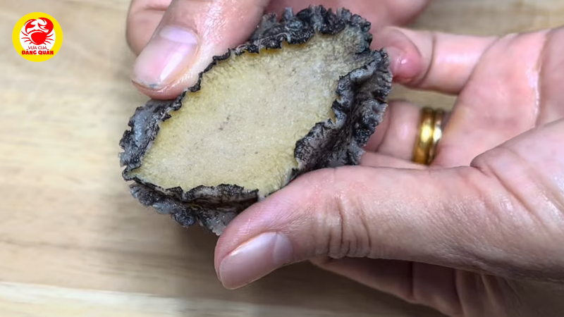 Rửa sạch và để ráo Rửa sạch và để ráo