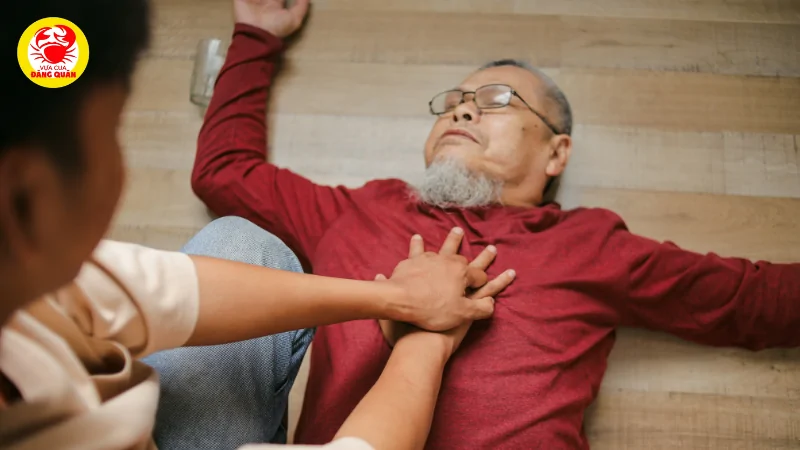 Sơ cứu và điều trị khi bị bạch tuộc đốm xanh cắn hoặc ăn phải
