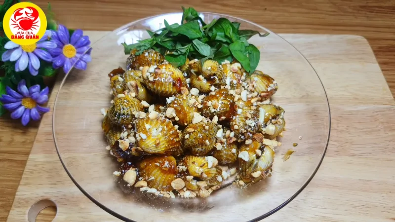 Món sò huyết rang me thành phẩm