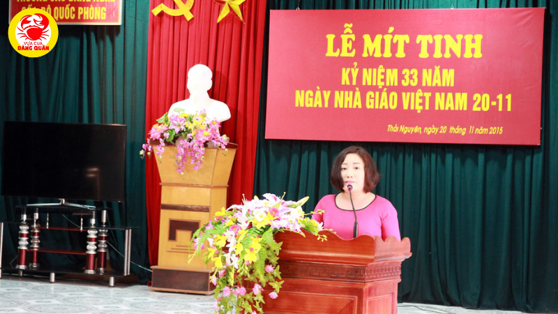 Tổ chức lễ mít-tinh